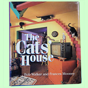 Walker/Mooney『The Cats' House』